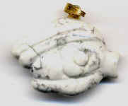 Tiergravuranhänger, Howlith, weiß 1,5 x 1,5 cm